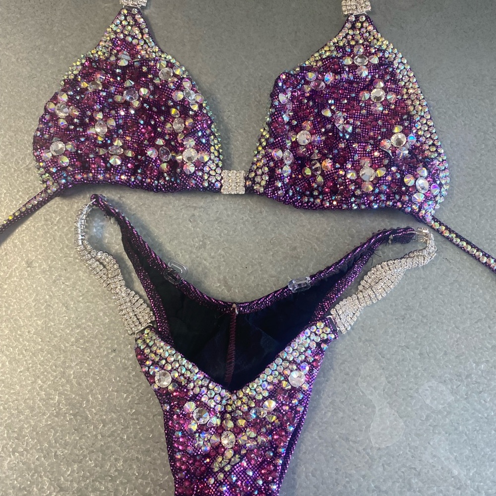 Wellness Bikini, light purple with AB stones and AB colored stones